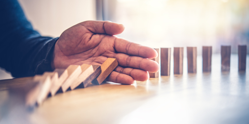 HR Risk Management: 5 Effective Solutions for Mitigating Risks 4 HR Risk Management: 5 Effective Solutions for Mitigating Risks